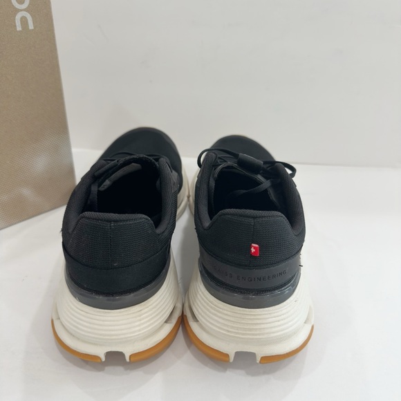 On Running Cloudnova Form 2 Women’s Shoes - Picture 4 of 9